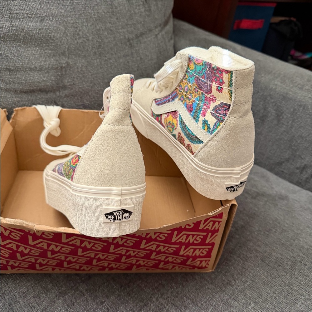 VANS Sk8 Tapered Stackform High Paisley Bloom Turtledove White Suede Womens 9 - Picture 3 of 5